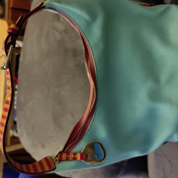 Purse - Picture 2 of 3